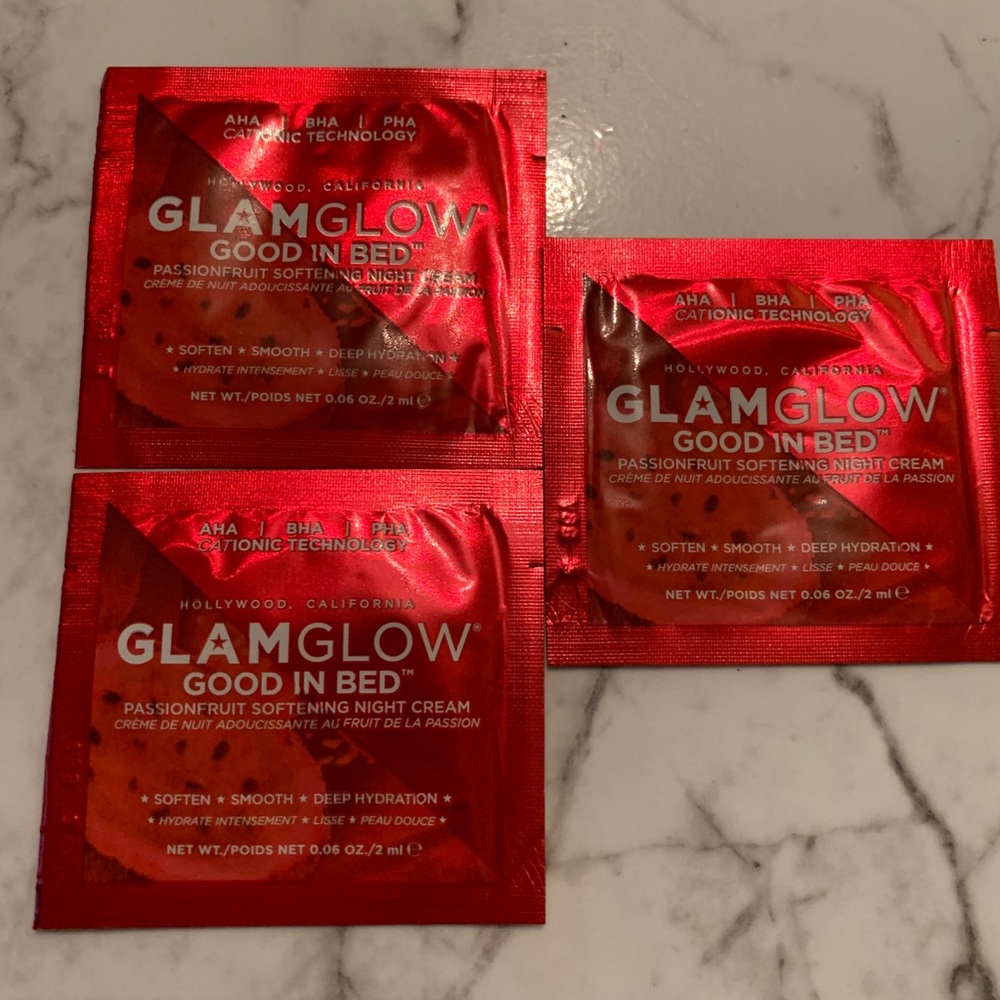 GLAMGLOW Glod In Bed Passionfruit Night Cream 3p